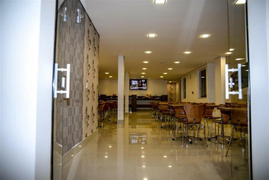 Grand Cafe Hotel Manhuacu Exterior photo